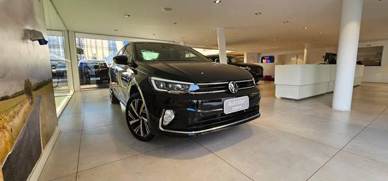 VOLKSWAGEN VIRTUS 1.0 200 TSI HIGHLINE AUTOMÁTICO VOLKSWAGEN VIRTUS 1.0 200 TSI HIGHLINE AUTOMÁTICO